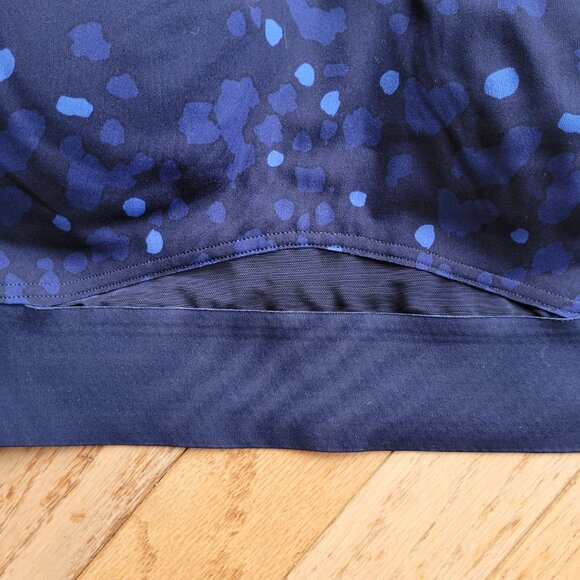 Knix Momenta Racerback Blue Polkadot Sports Bra in Circuit Size M+ - Picture 3 of 10